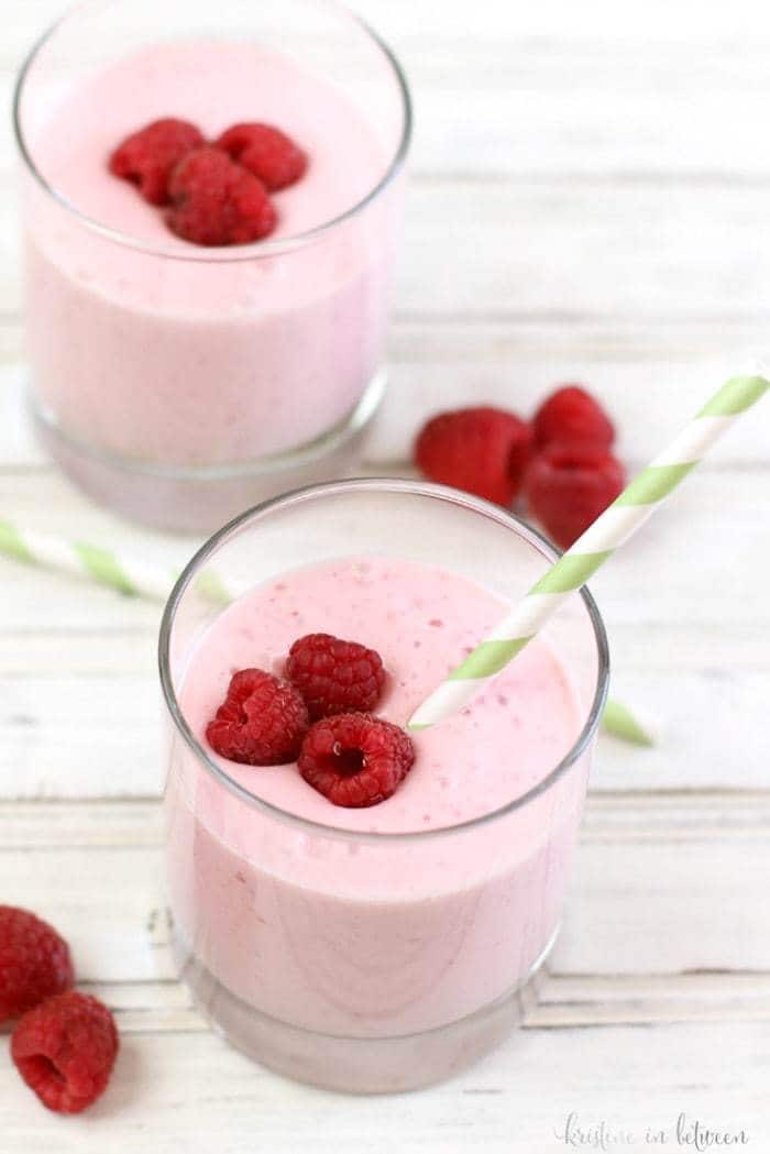 Whole food raspberry yogurt smoothie made with raspberries and Greek yogurt! Sweetened naturally!