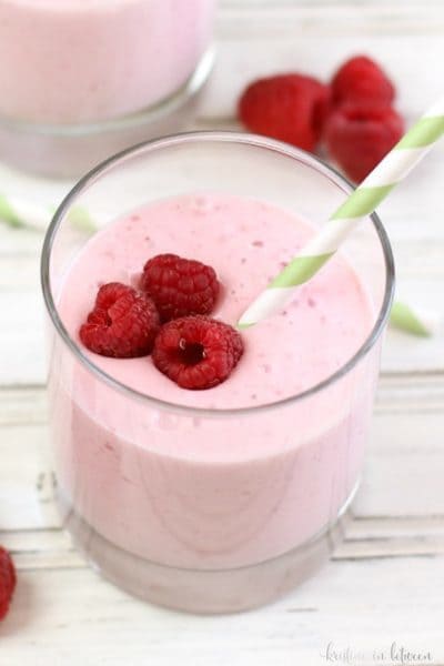 The most delicious raspberry yogurt smoothie made with all natural ingredients!