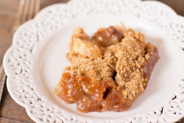 Delicious whole food apple crisp made with no refined sugar! It's so easy you can make it anytime!