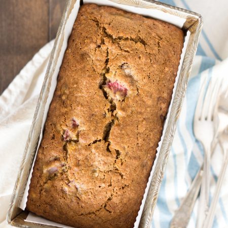 Fresh strawberry banana bread made with white whole wheat flour for a healthier bread! Lightly sweet and perfect for summertime!