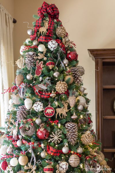 How to recycle your holiday ornaments each year for a totally new look!