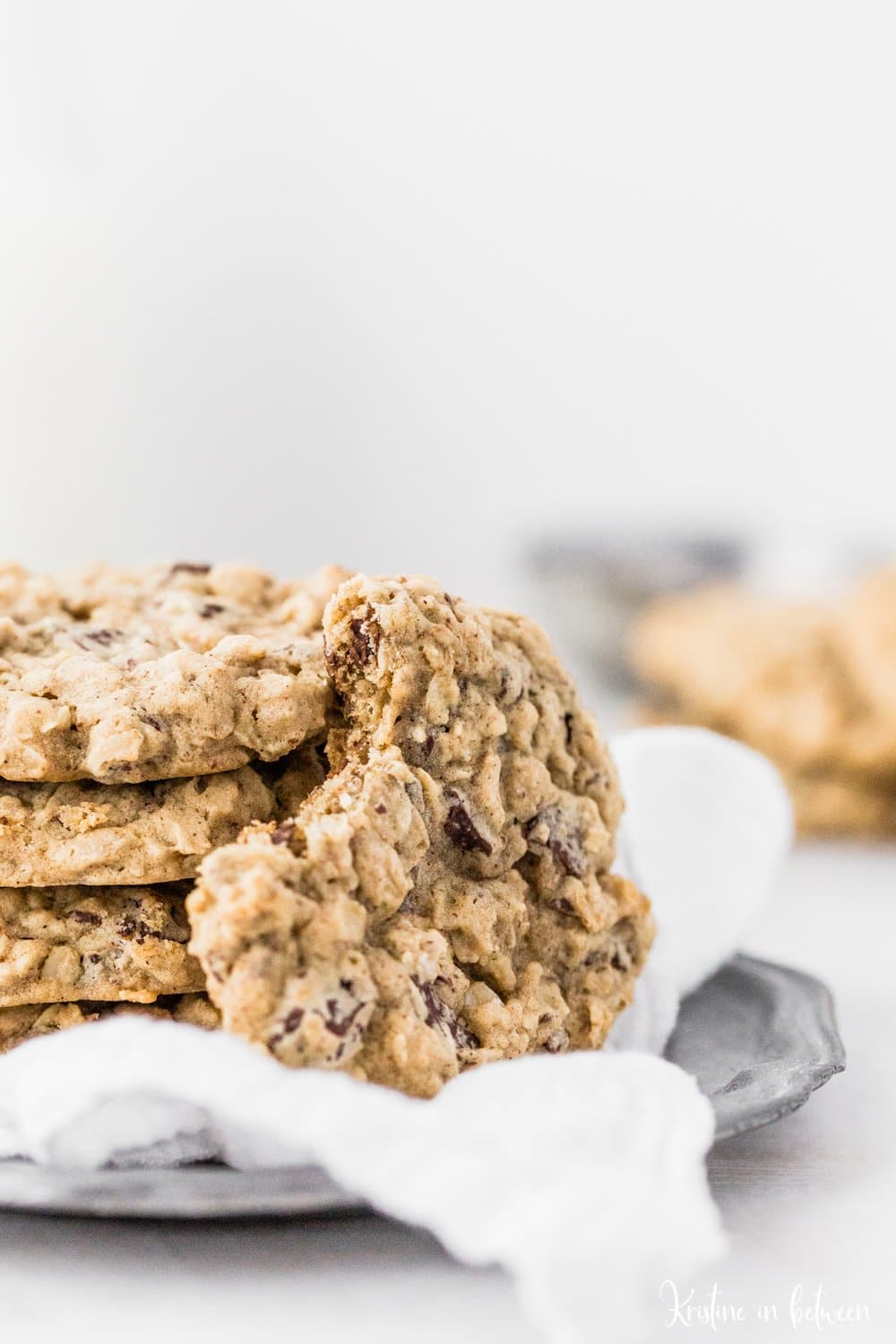 Dark Chocolate Oatmeal Cookies Recipe