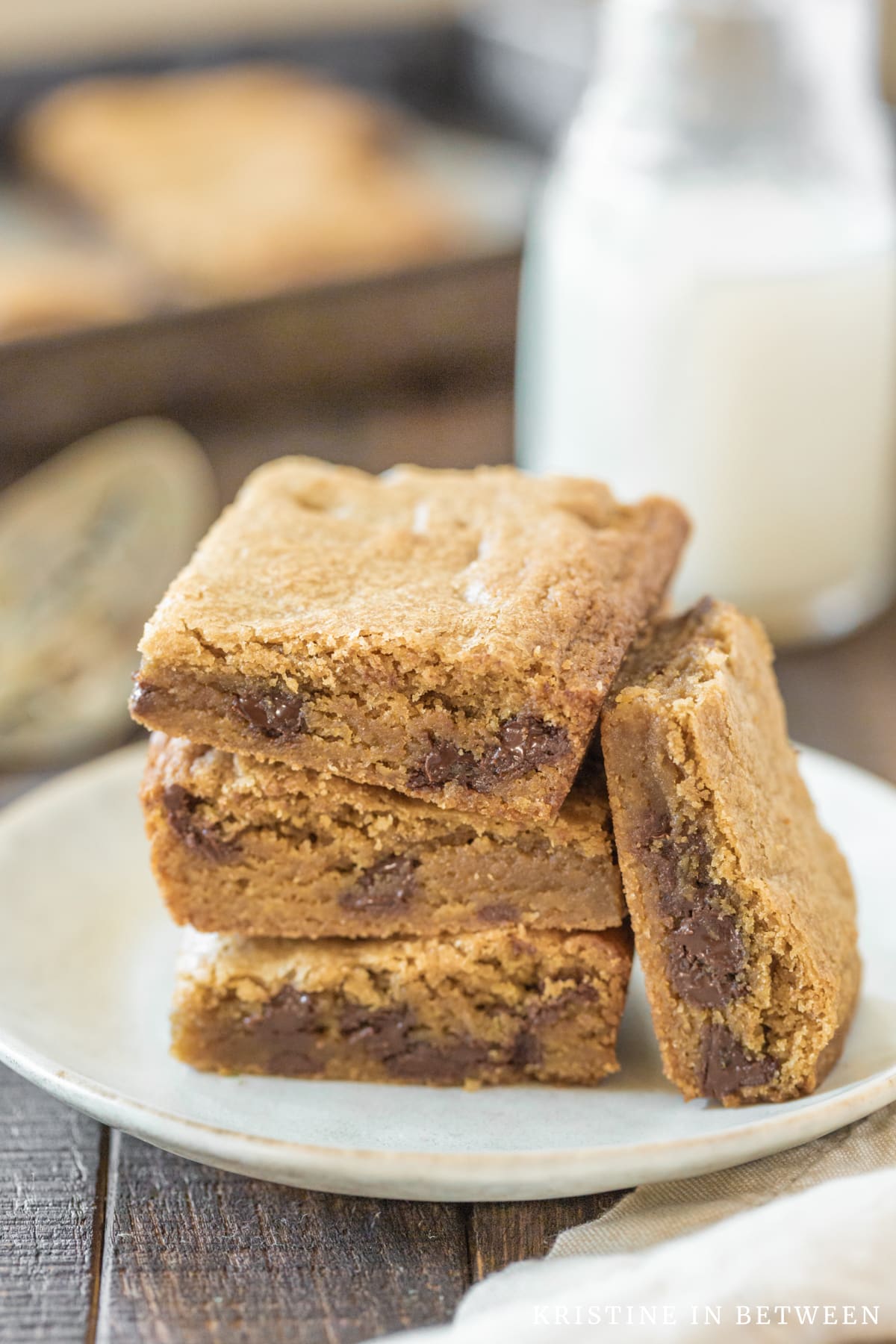 Small-batch Chocolate Chip Cookie Bars